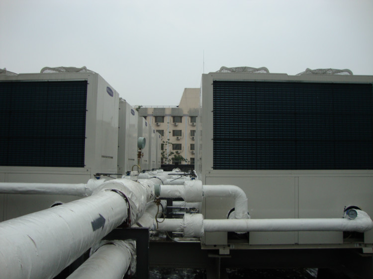 中央空調(diào)多聯(lián)機(jī)、風(fēng)管機(jī)、冷水機(jī)組各有哪些優(yōu)